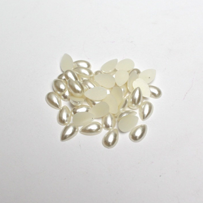 Picture of 202036-044 - Pearly Teardrops - Ivory 6mm