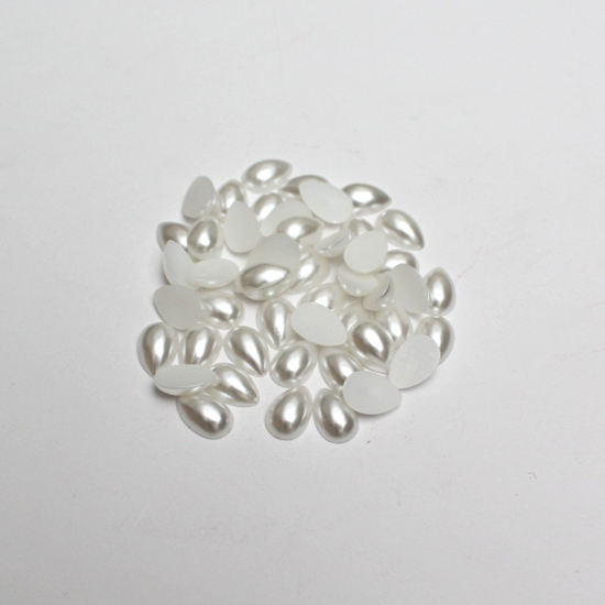 Picture of 204510-001 - Pearly Teardrops - White 5mm