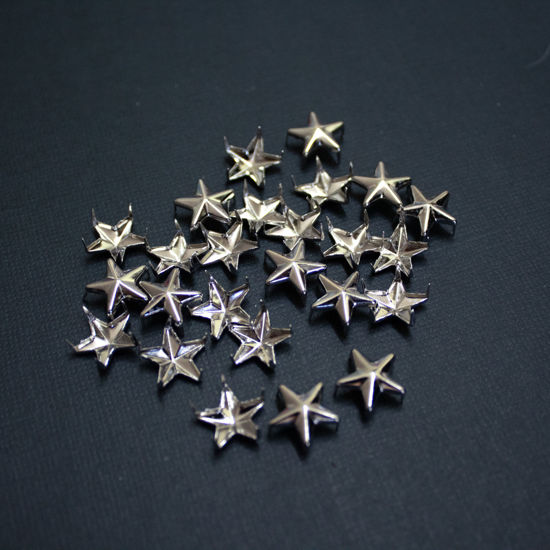 Picture of 15mm Silver - Stars Brads