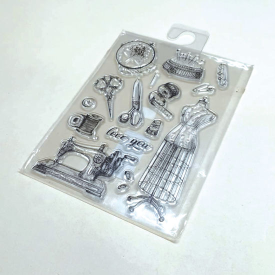 Picture of Sewing - Clear Stamp